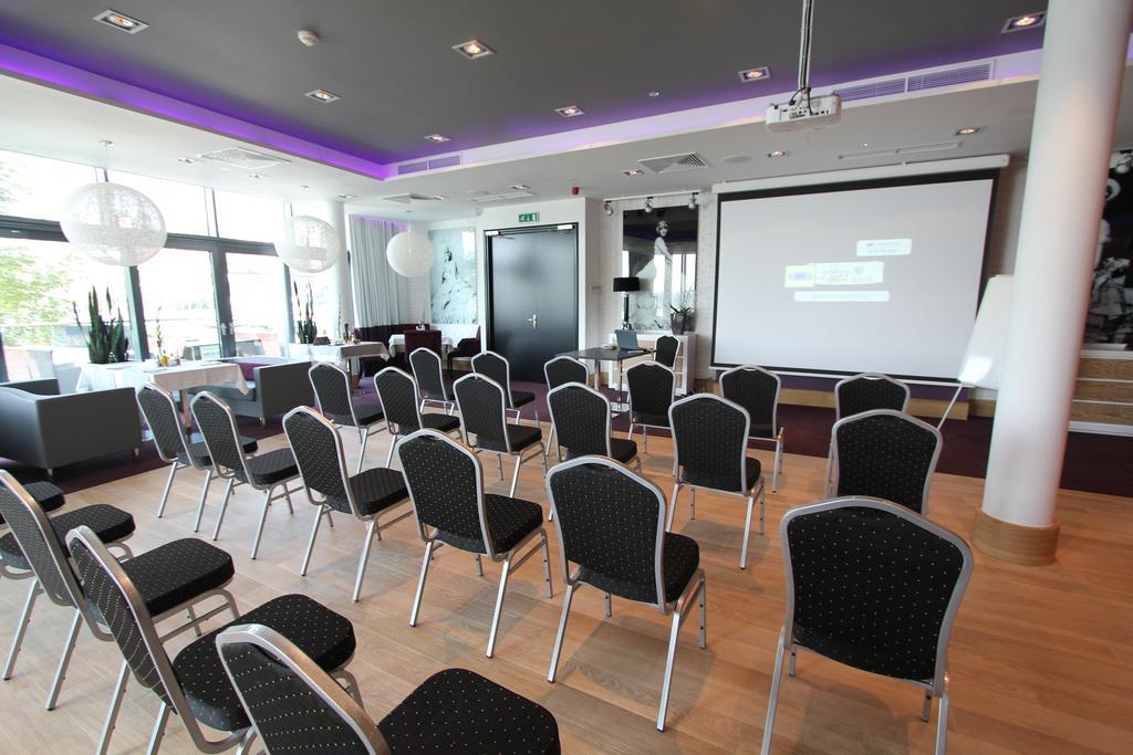 Piano Hotel & Restaurant Opole Ngoại thất bức ảnh