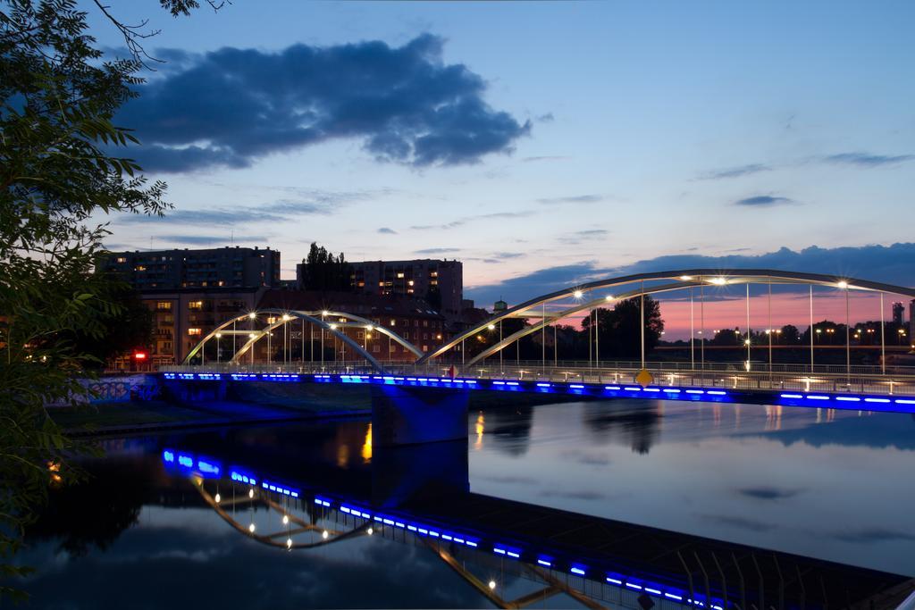 Piano Hotel & Restaurant Opole Ngoại thất bức ảnh