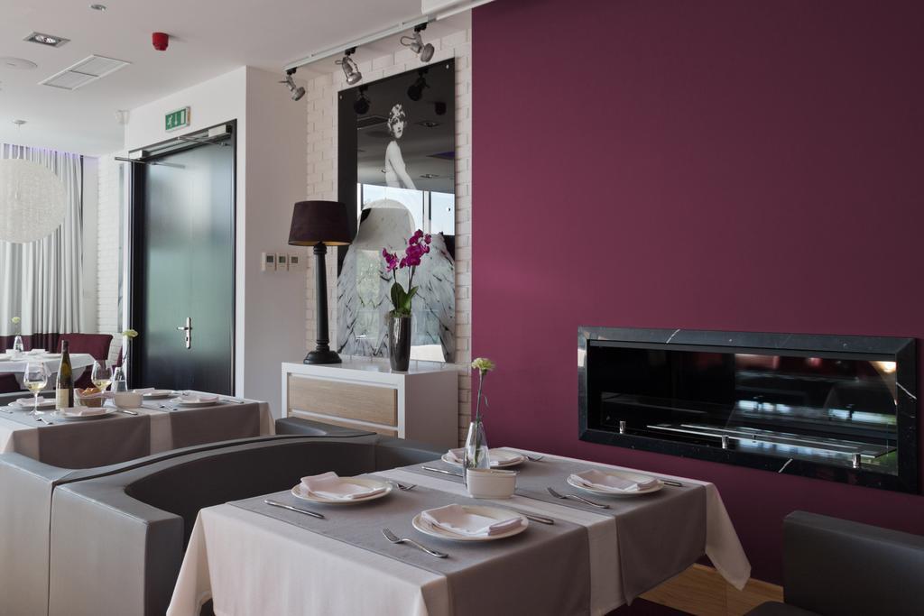 Piano Hotel & Restaurant Opole Ngoại thất bức ảnh