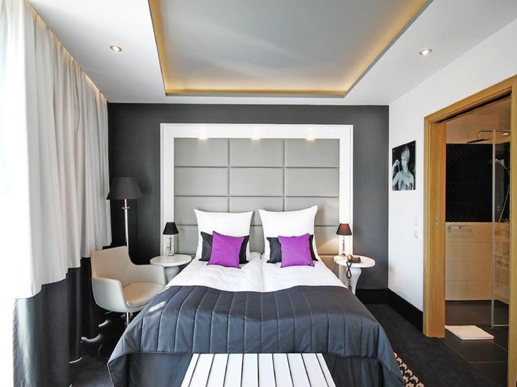 Piano Hotel & Restaurant Opole Phòng bức ảnh